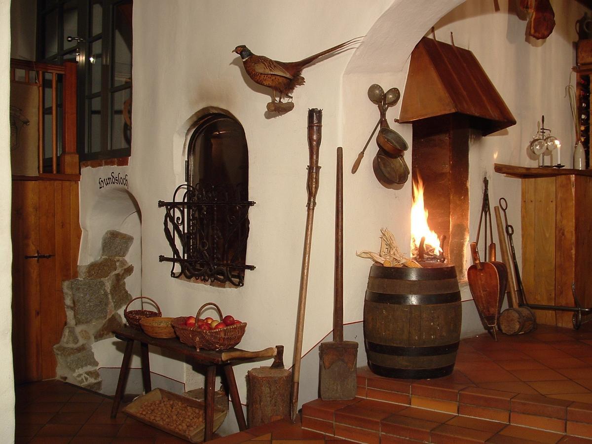 Hotel Und Gasthof Dreibeiniger Hund Görlitz Buitenkant foto