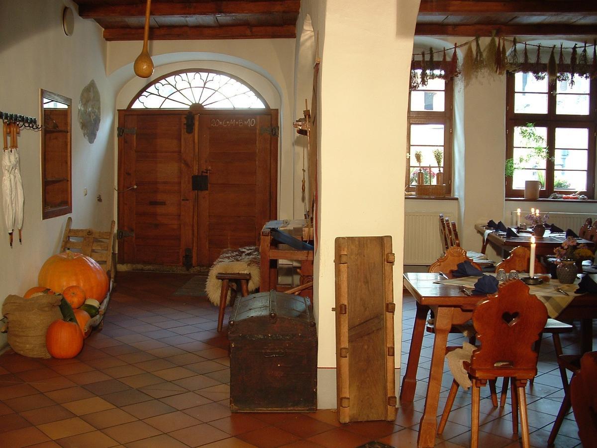 Hotel Und Gasthof Dreibeiniger Hund Görlitz Buitenkant foto